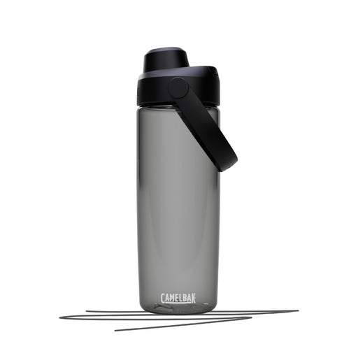 Personalisierte Thrive Chug Trinkflasche 0,6L aus Tritan™ Renew, BPA-frei, auslaufsicher mit Schraubverschluss, ergonomischer Tragegriff & robustes Design für den Alltag. Selber gestalten - Trinkflasche gestalten - CamelBak Trinkflasche gestalten