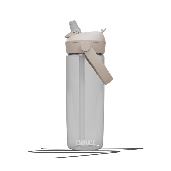 Personalisierte Thrive Flip Straw Trinkflasche 0,6L aus Tritan™ Renew, auslaufsicher mit Trinkhalm-Ventil, BPA-frei, leicht & wiederverwendbar für den Alltag. Selber gestalten - Trinkflasche gestalten - CamelBak Trinkflasche gestalten